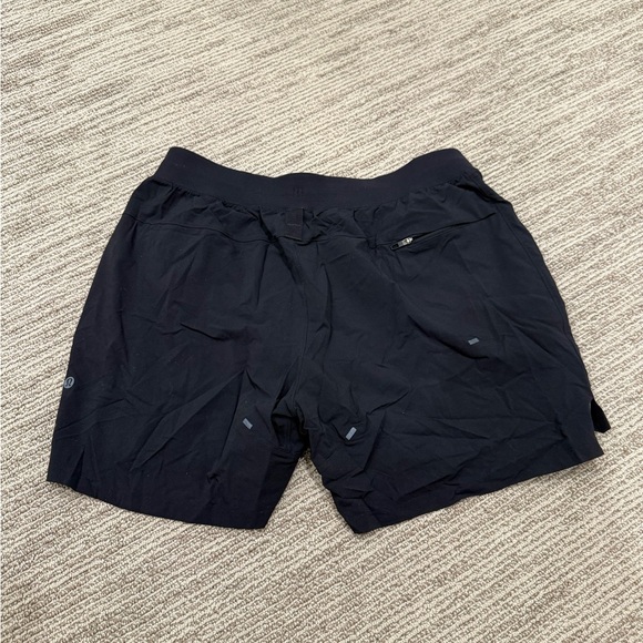 Lululemon Men's Athletic Black Shorts with Drawstring - Picture 2 of 2